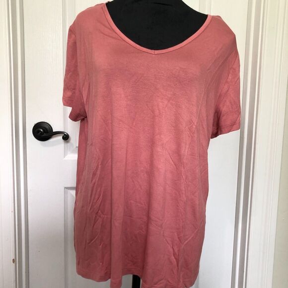 Ideology Womens‎ Shirt XL Lip Gloss Relaxed Fit Short Sleeve Activewear Top NWT - Picture 2 of 7